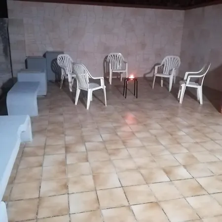Casa Con Veranda A 10 Min Dal Mare *