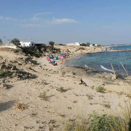 Casa Con Veranda A 10 Min Dal Mare
